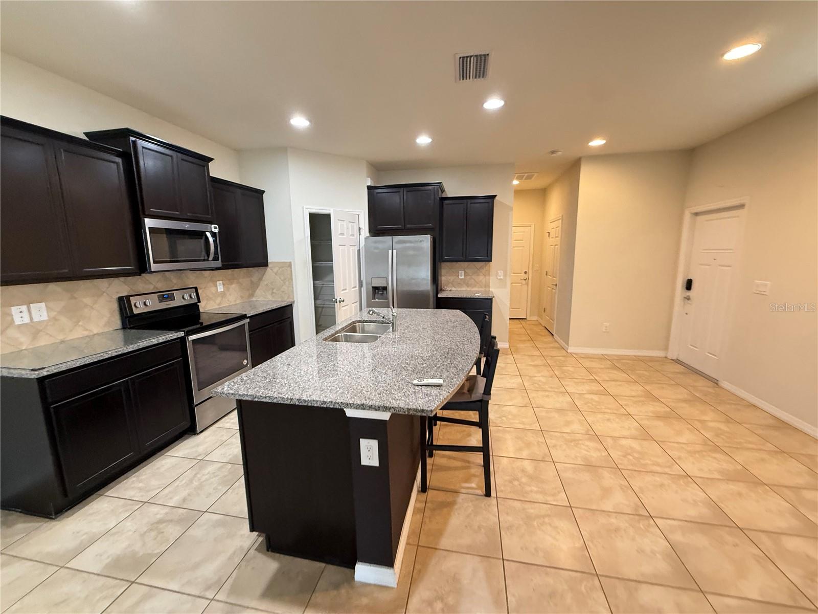 MAGNOLIA PARK NORTHEAST RESIDE - Residential