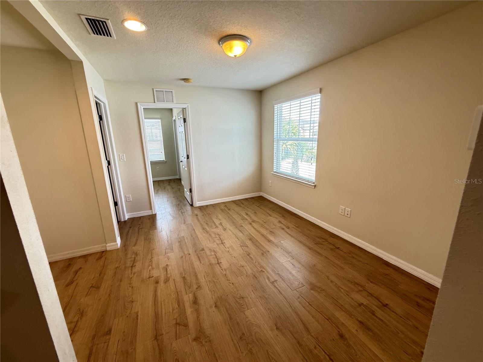 MAGNOLIA PARK NORTHEAST RESIDE - Residential