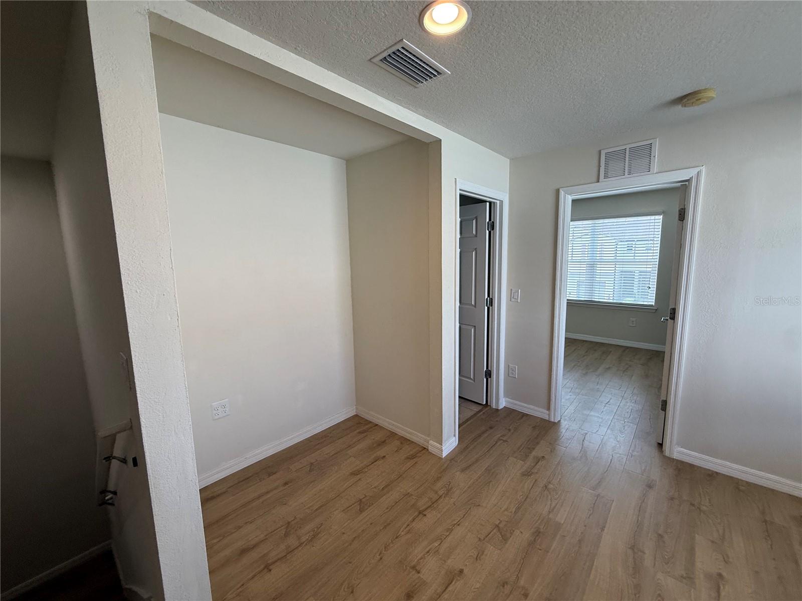 MAGNOLIA PARK NORTHEAST RESIDE - Residential