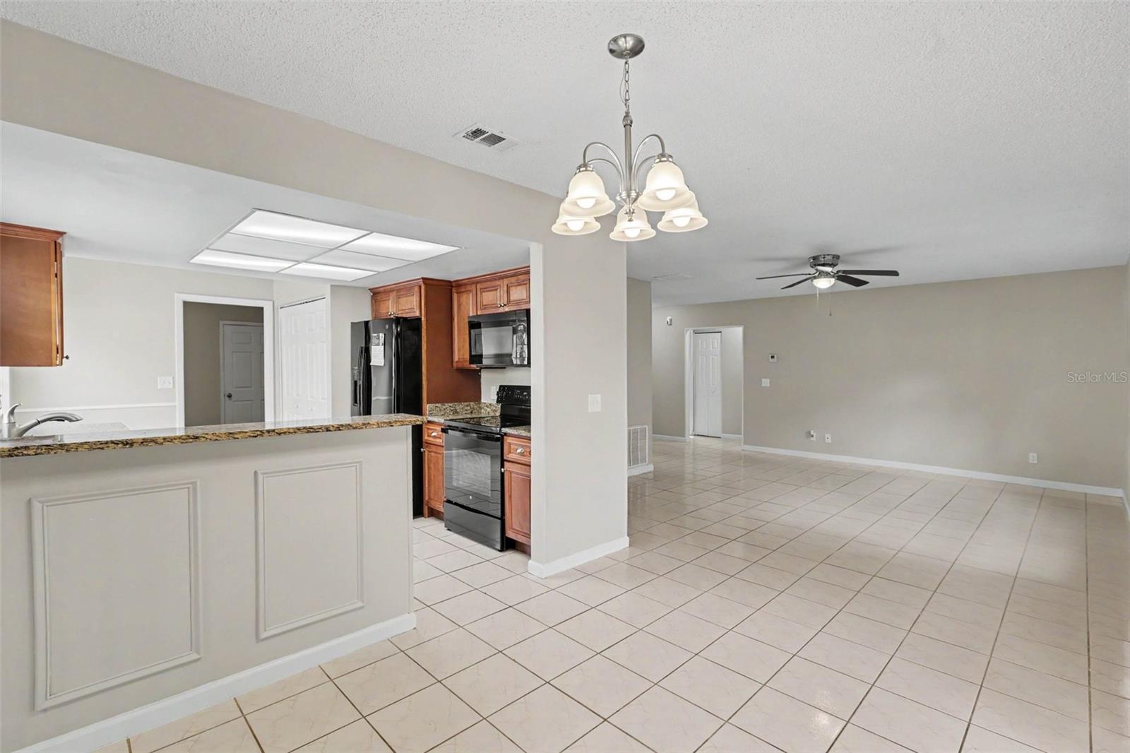 VALRICO MANOR UNIT 2 - Residential