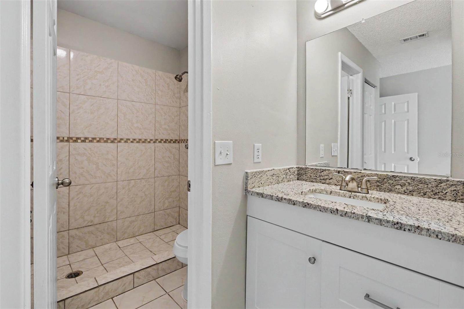 VALRICO MANOR UNIT 2 - Residential