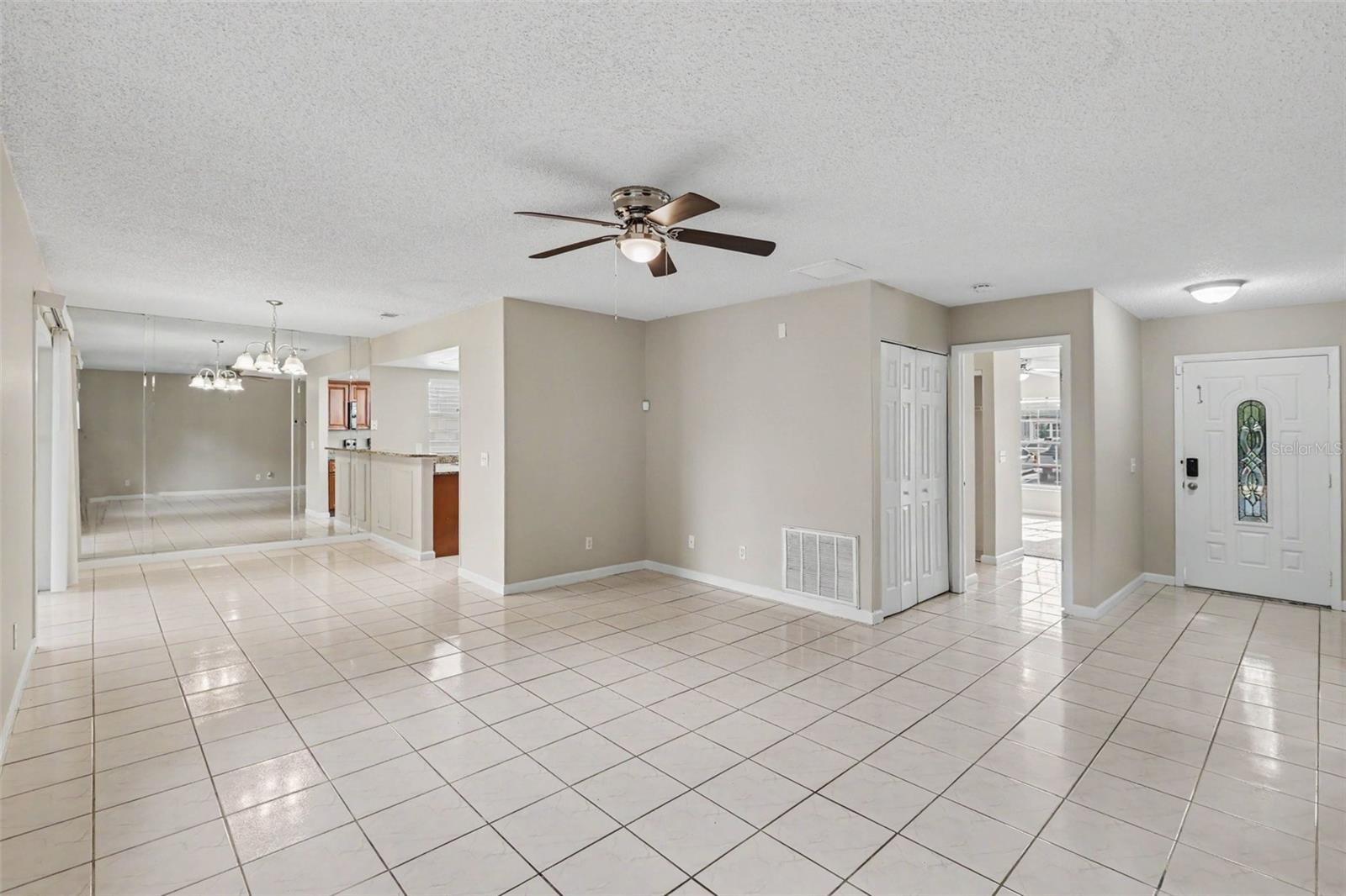 VALRICO MANOR UNIT 2 - Residential