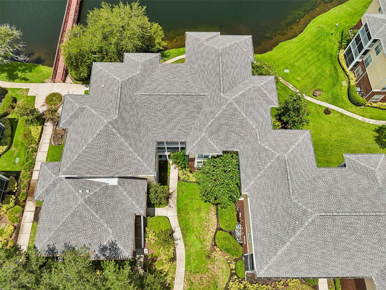 86F THE LANDINGS OF TAMPA A CONDOMINIUM - Residential