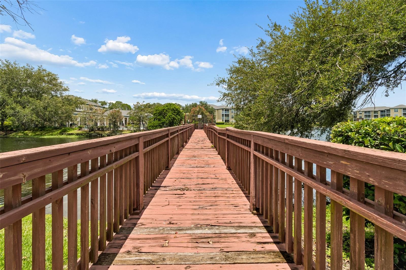 86F THE LANDINGS OF TAMPA A CONDOMINIUM - Residential