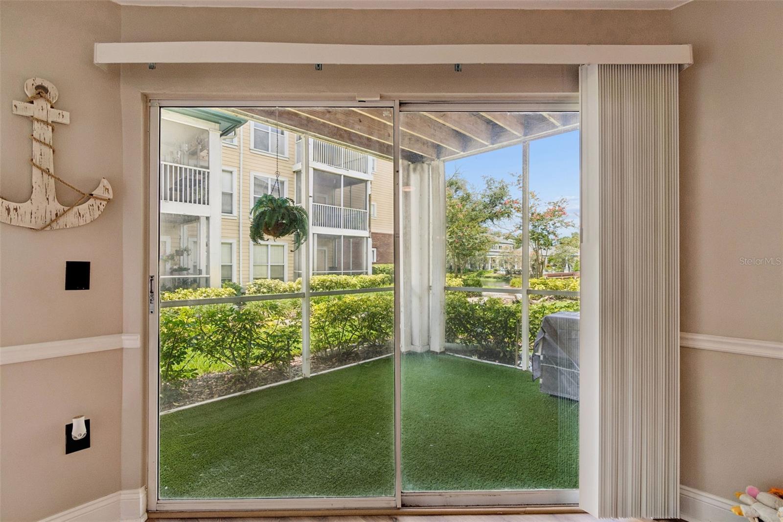 86F THE LANDINGS OF TAMPA A CONDOMINIUM - Residential