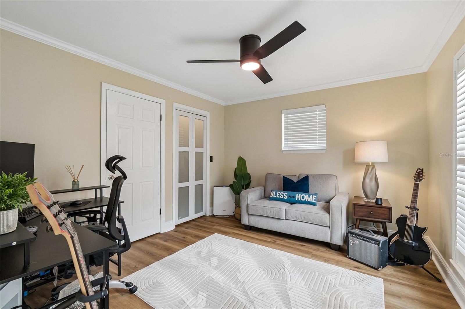 86F THE LANDINGS OF TAMPA A CONDOMINIUM - Residential