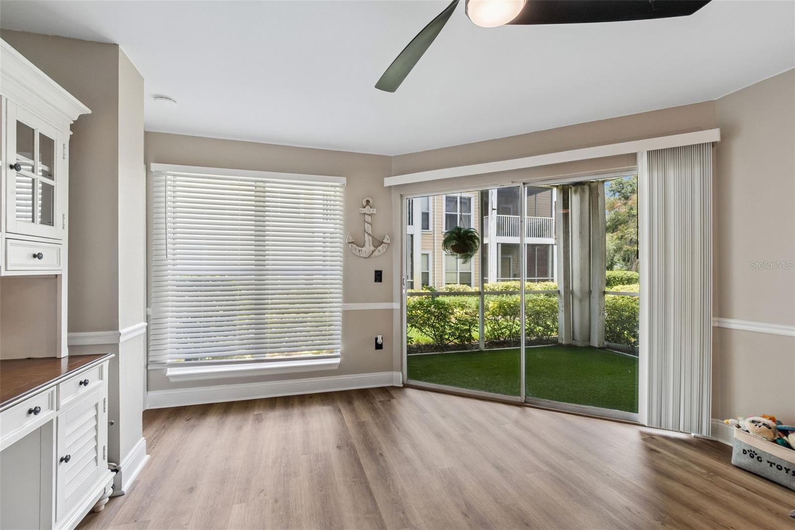 86F THE LANDINGS OF TAMPA A CONDOMINIUM - Residential