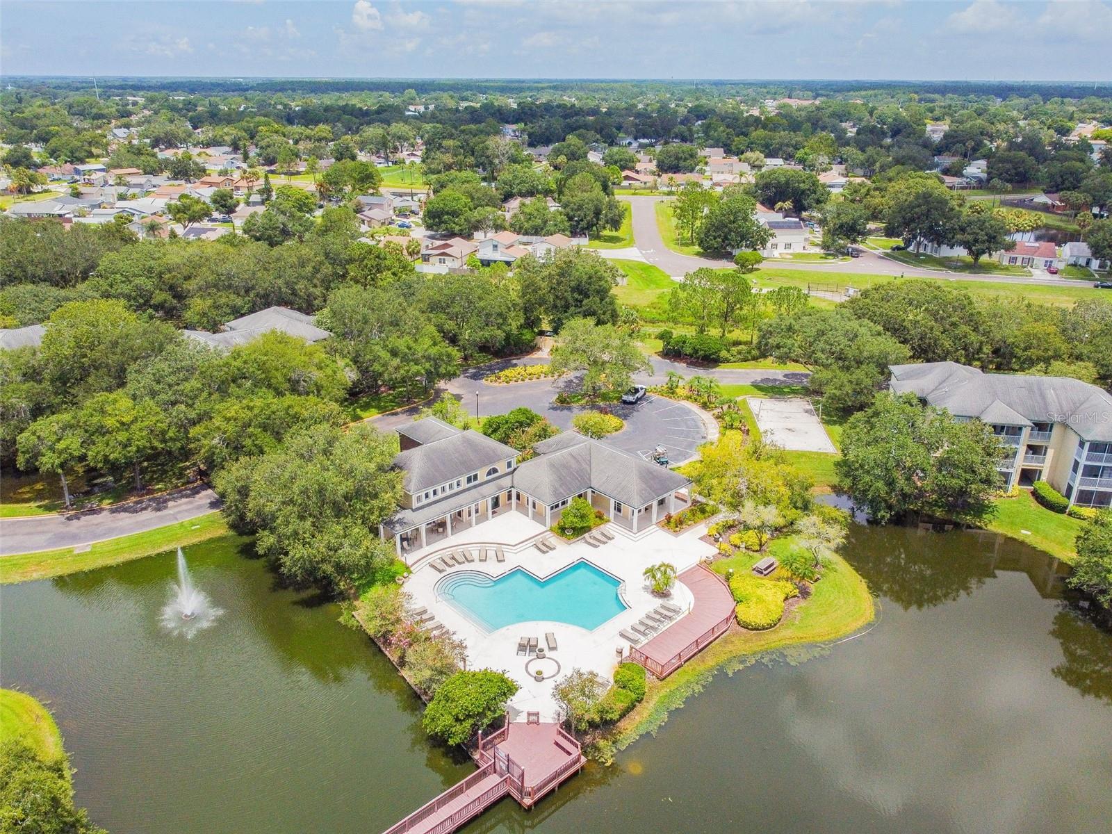 86F THE LANDINGS OF TAMPA A CONDOMINIUM - Residential