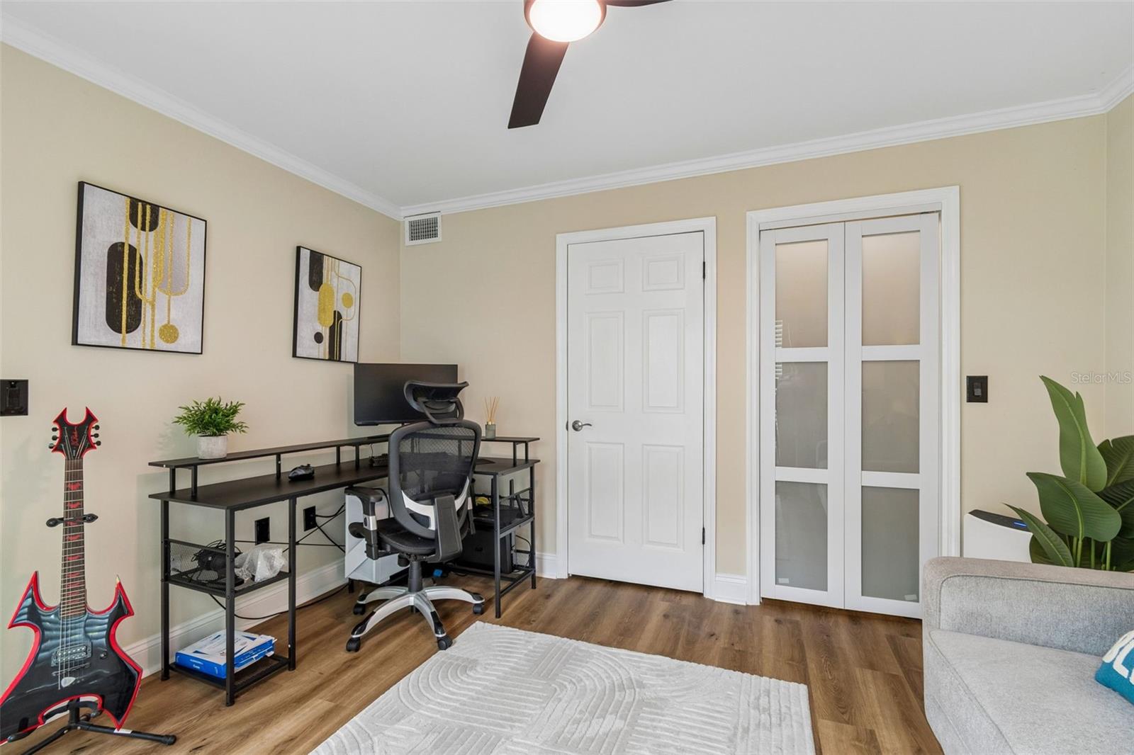 86F THE LANDINGS OF TAMPA A CONDOMINIUM - Residential