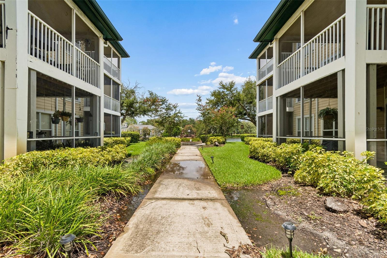 86F THE LANDINGS OF TAMPA A CONDOMINIUM - Residential