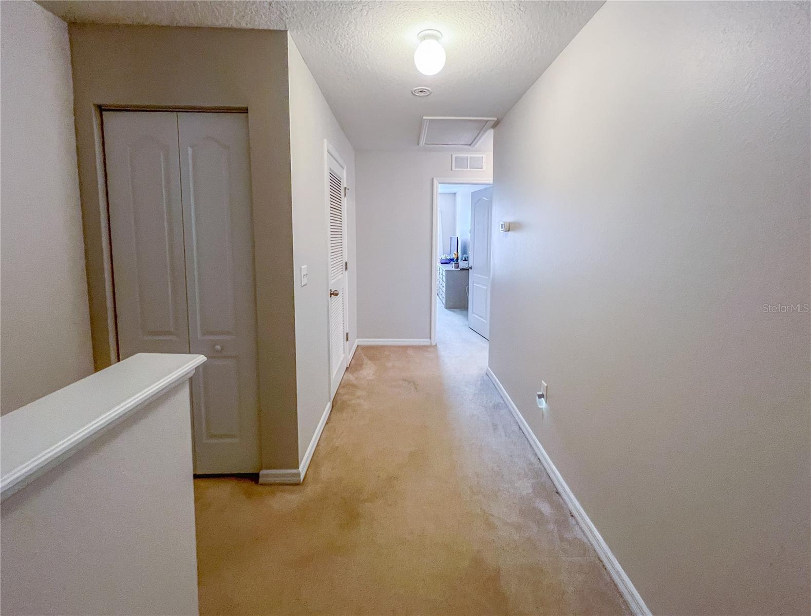 WHISPERING OAKS TWNHMS - Residential
