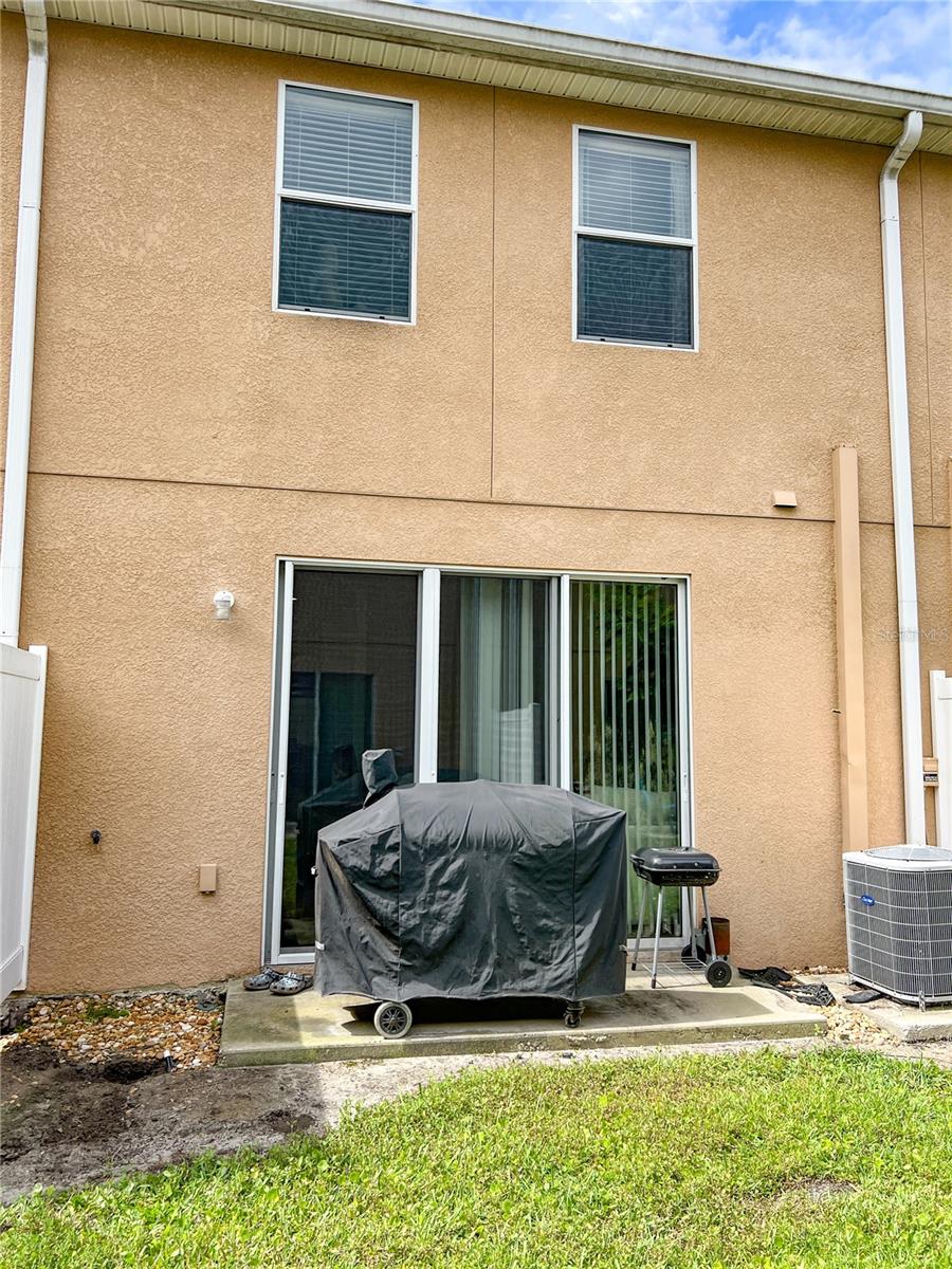 WHISPERING OAKS TWNHMS - Residential