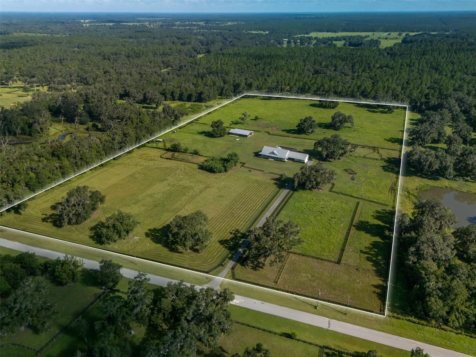 PLANTATION OAKS - Residential