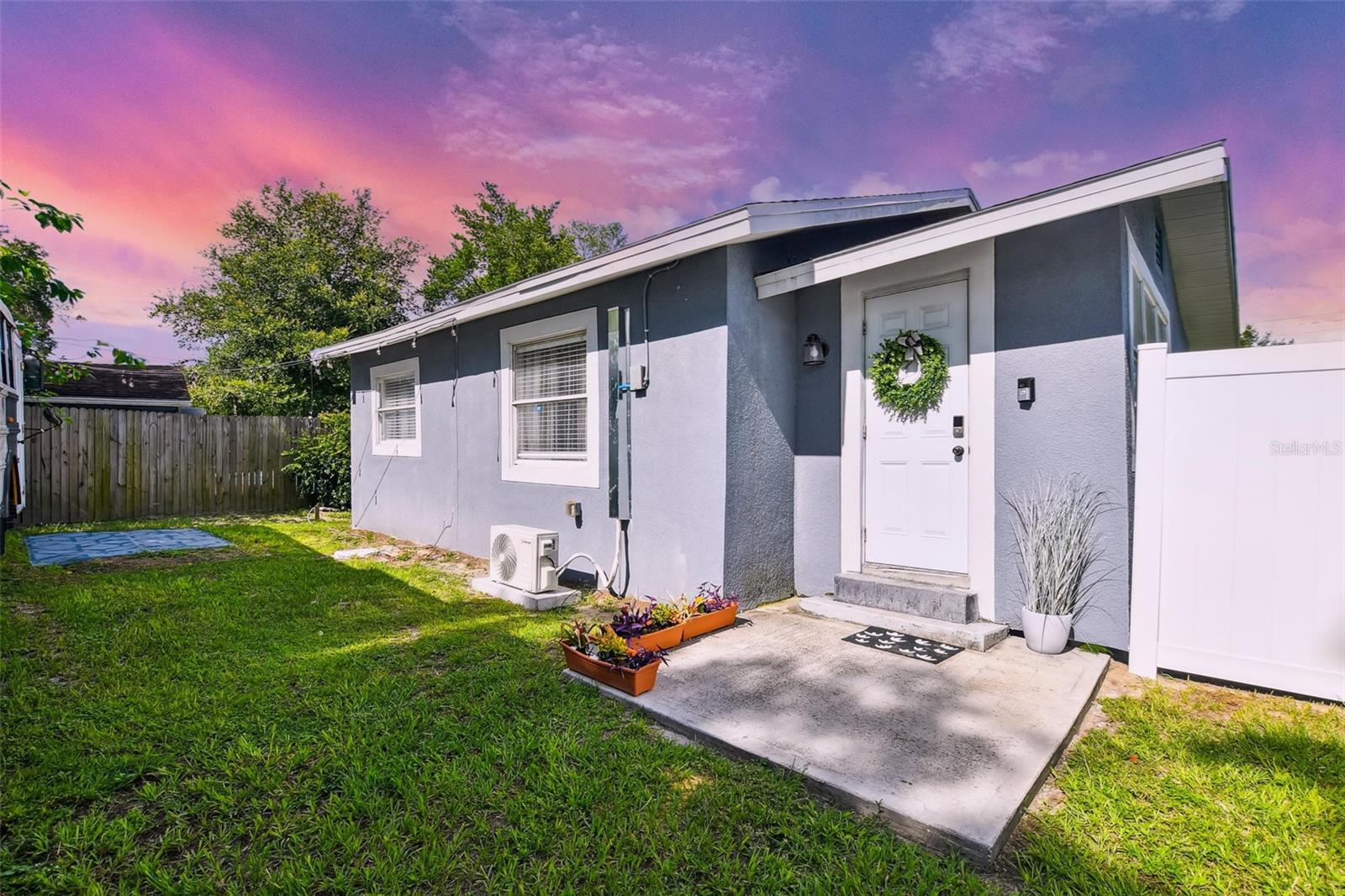 AVALON HEIGHTS - Residential Lease
