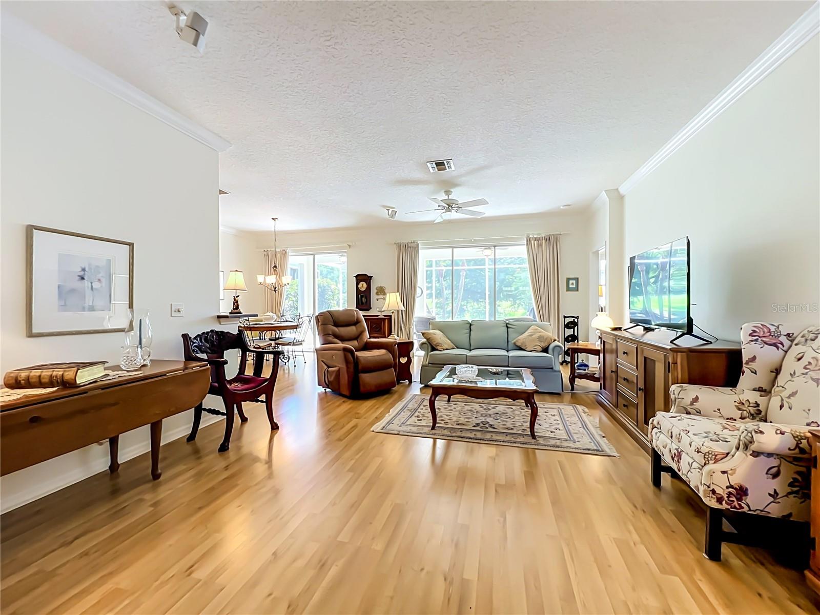 MT DORA COUNTRY CLUB MT DORA PH 02-8 - Residential