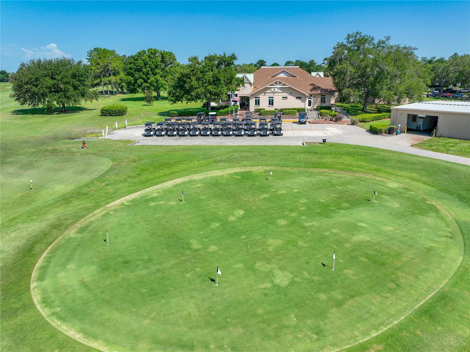 MT DORA COUNTRY CLUB MT DORA PH 02-8 - Residential