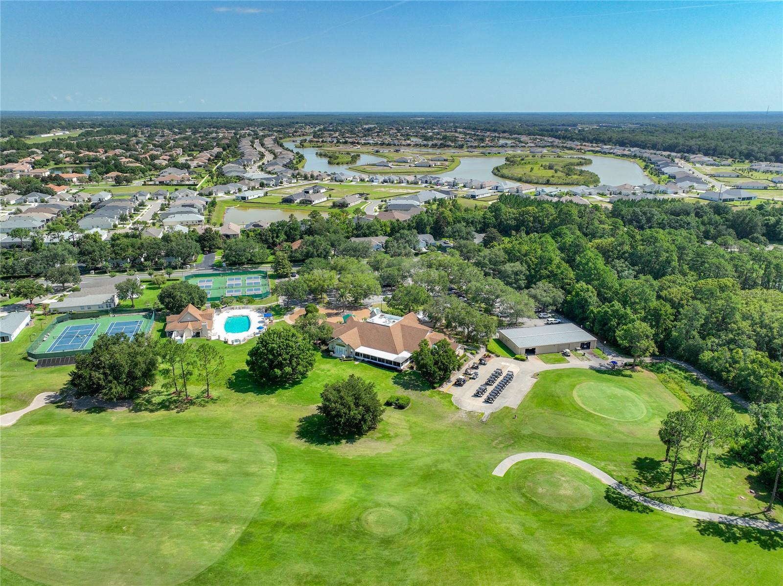 MT DORA COUNTRY CLUB MT DORA PH 02-8 - Residential