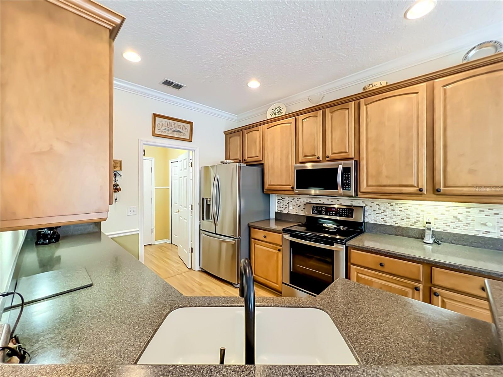 MT DORA COUNTRY CLUB MT DORA PH 02-8 - Residential