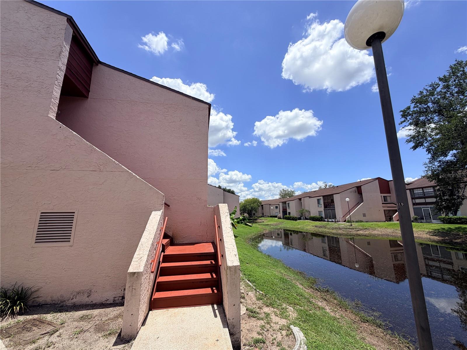 LEMON TREE CONDO SEC 08 - Residential
