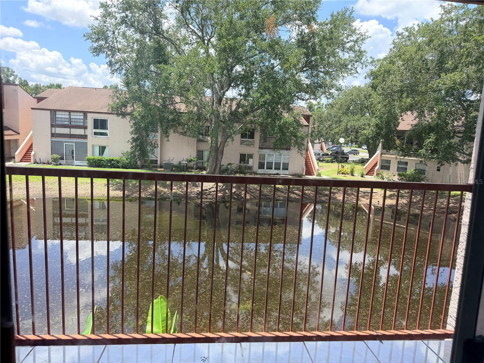 LEMON TREE CONDO SEC 08 - Residential