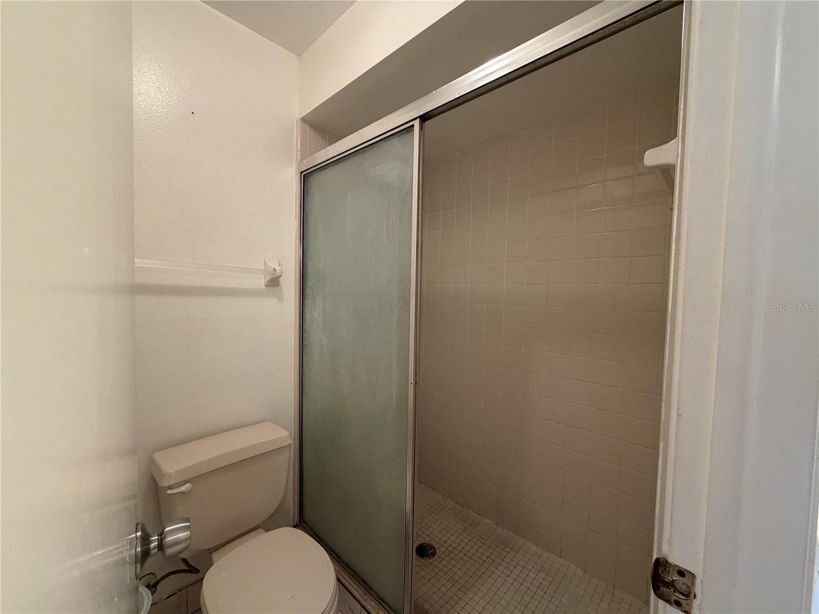 LEMON TREE CONDO SEC 08 - Residential