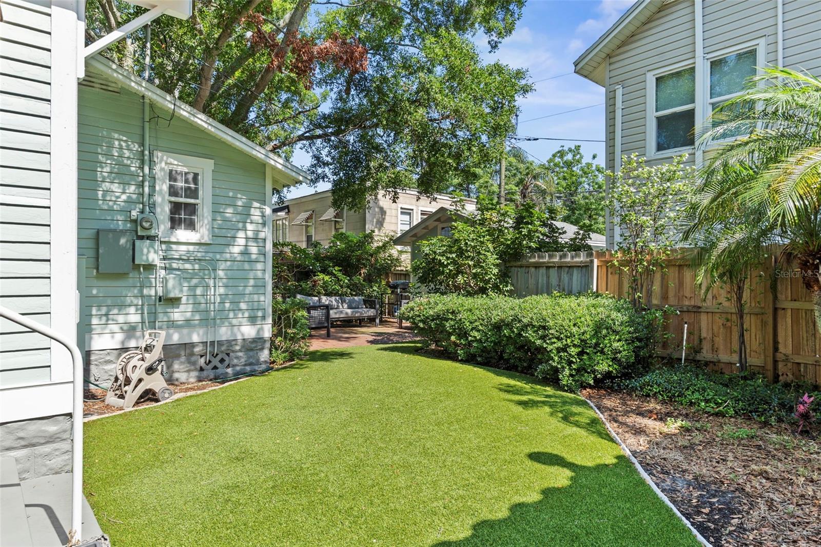 JACKSONS - Residential