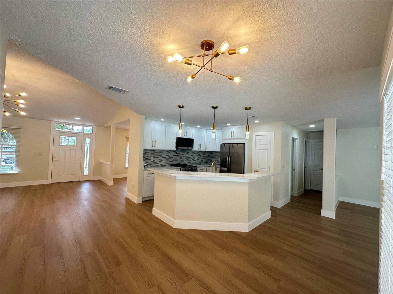 GRAND OAKS - Residential