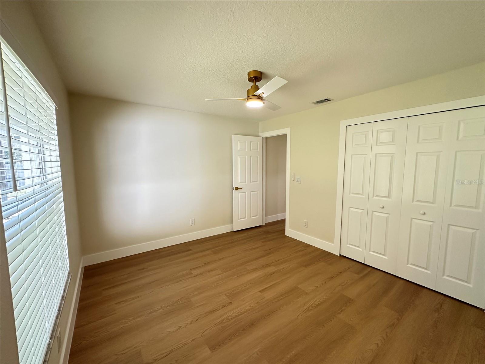 GRAND OAKS - Residential