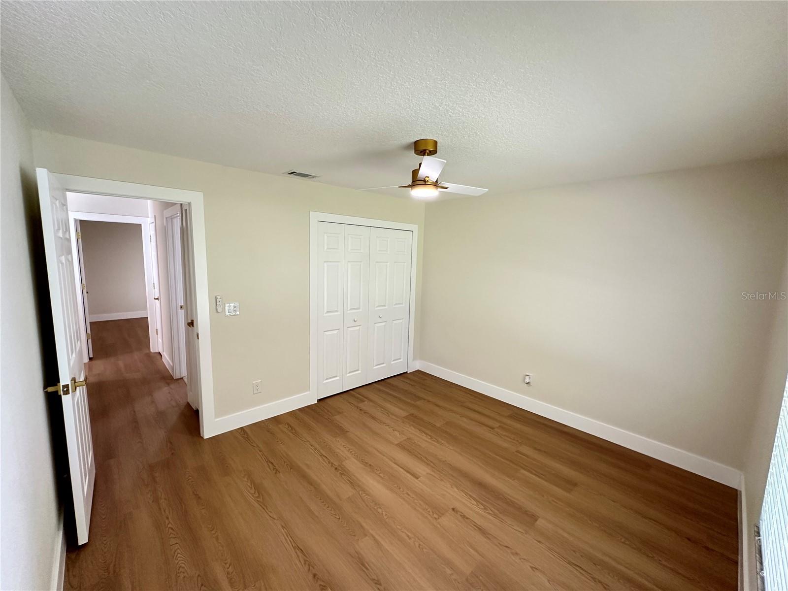 GRAND OAKS - Residential