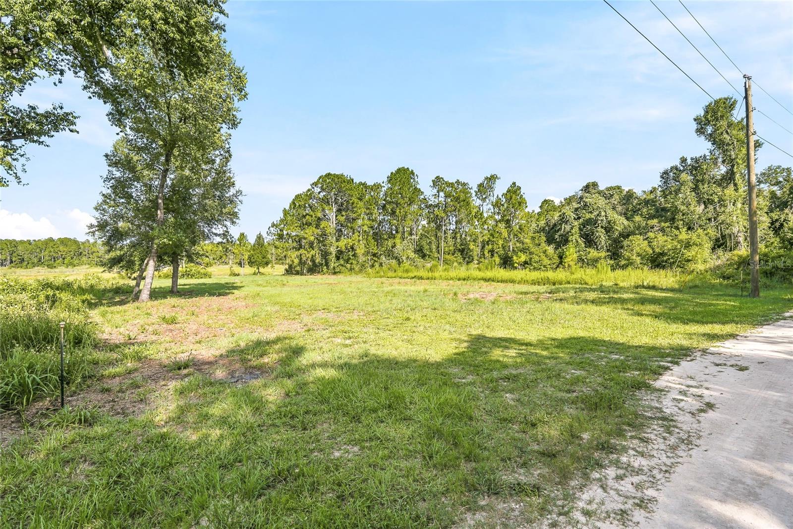 RIDGE MANOR ESTATES - Land