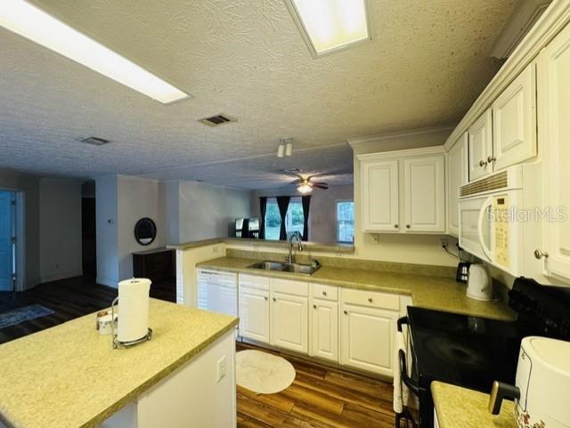 CROOM ACRES - Residential