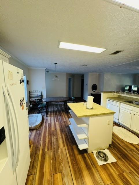 CROOM ACRES - Residential