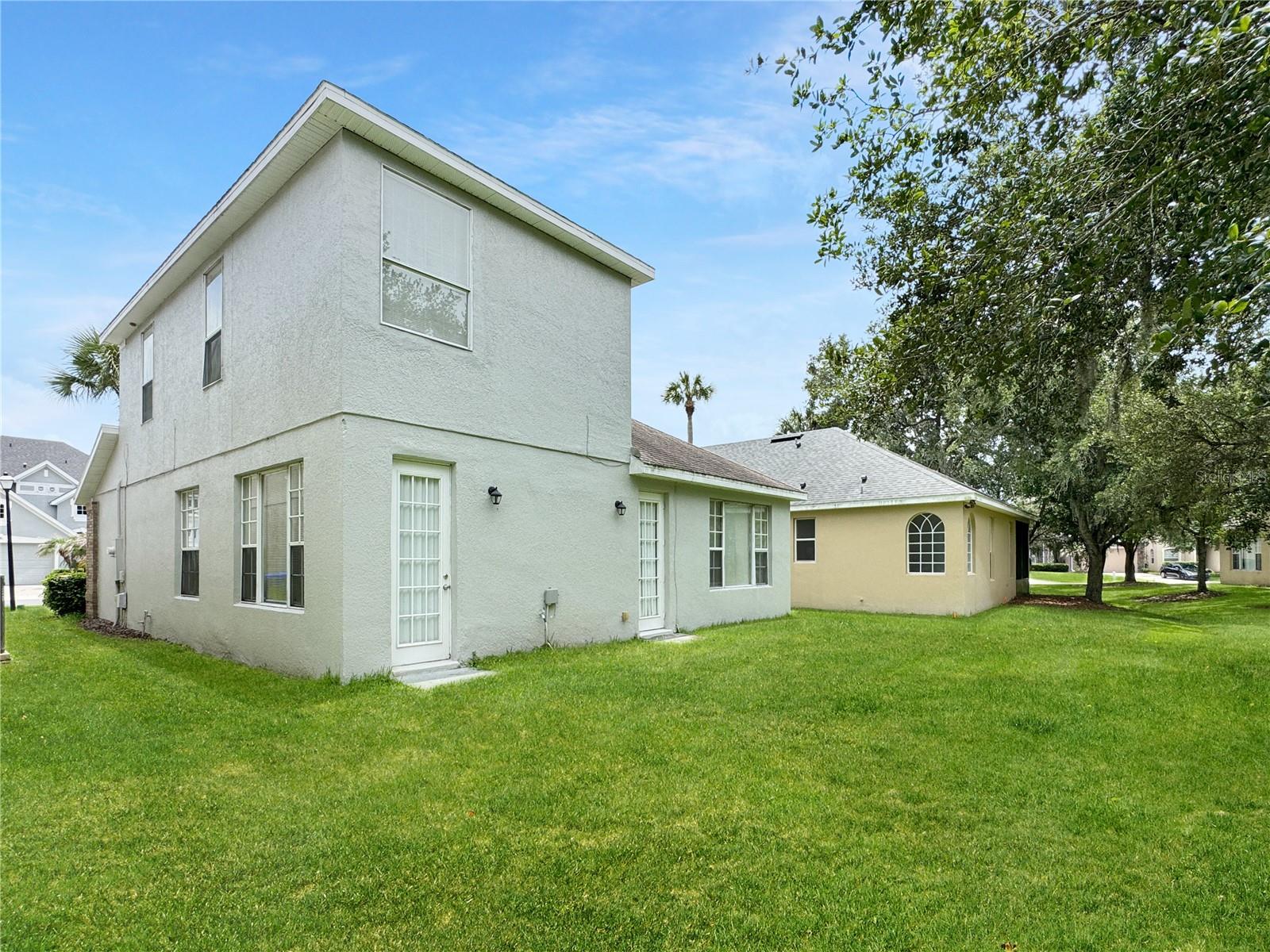 EAGLES NEST/THE OAKS - Residential