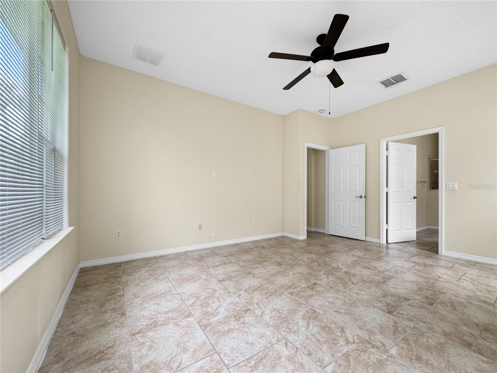EAGLES NEST/THE OAKS - Residential