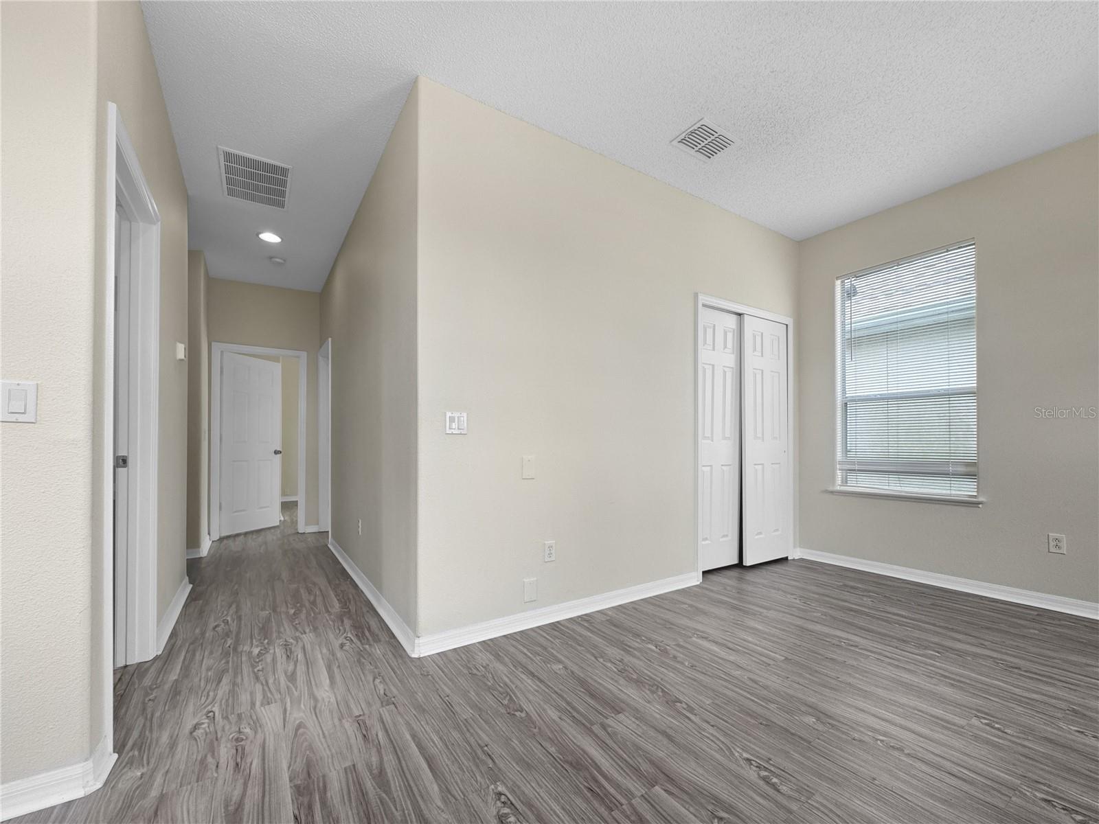 EAGLES NEST/THE OAKS - Residential