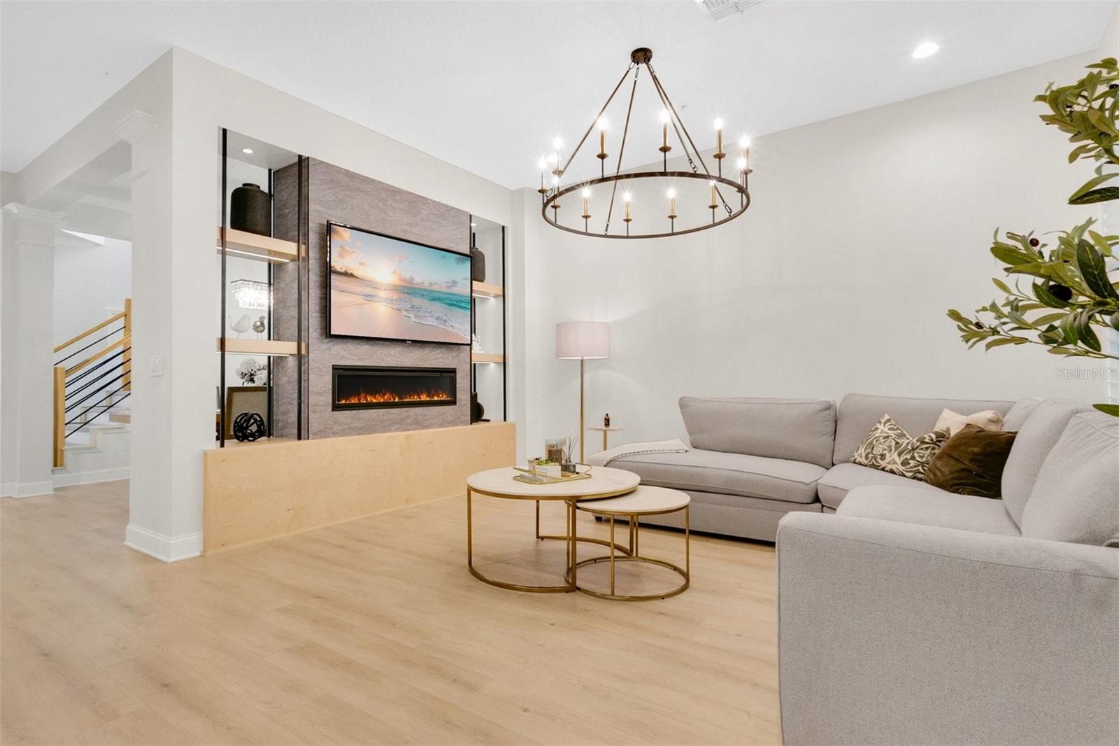 BALDWIN PARK - Residential