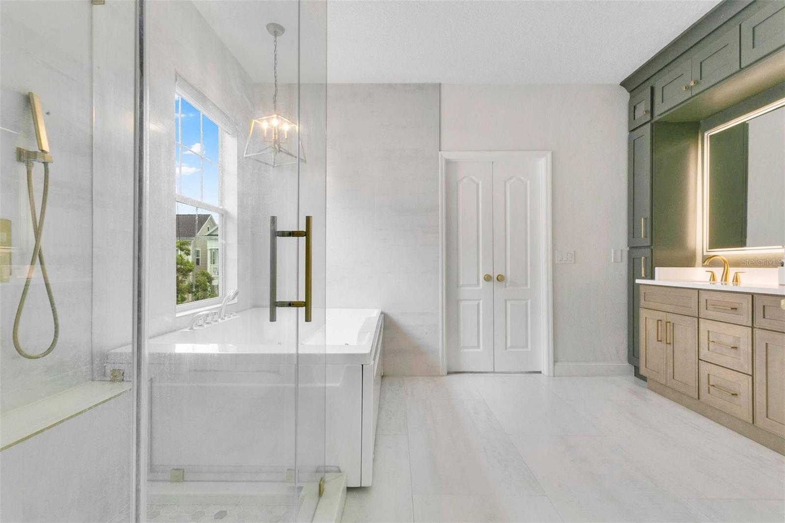 BALDWIN PARK - Residential