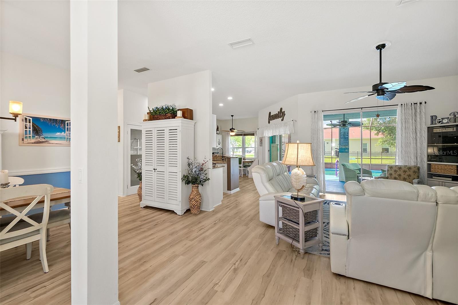 SEMINOLE PARK - Residential