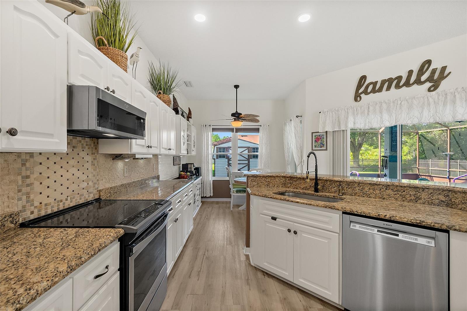 SEMINOLE PARK - Residential
