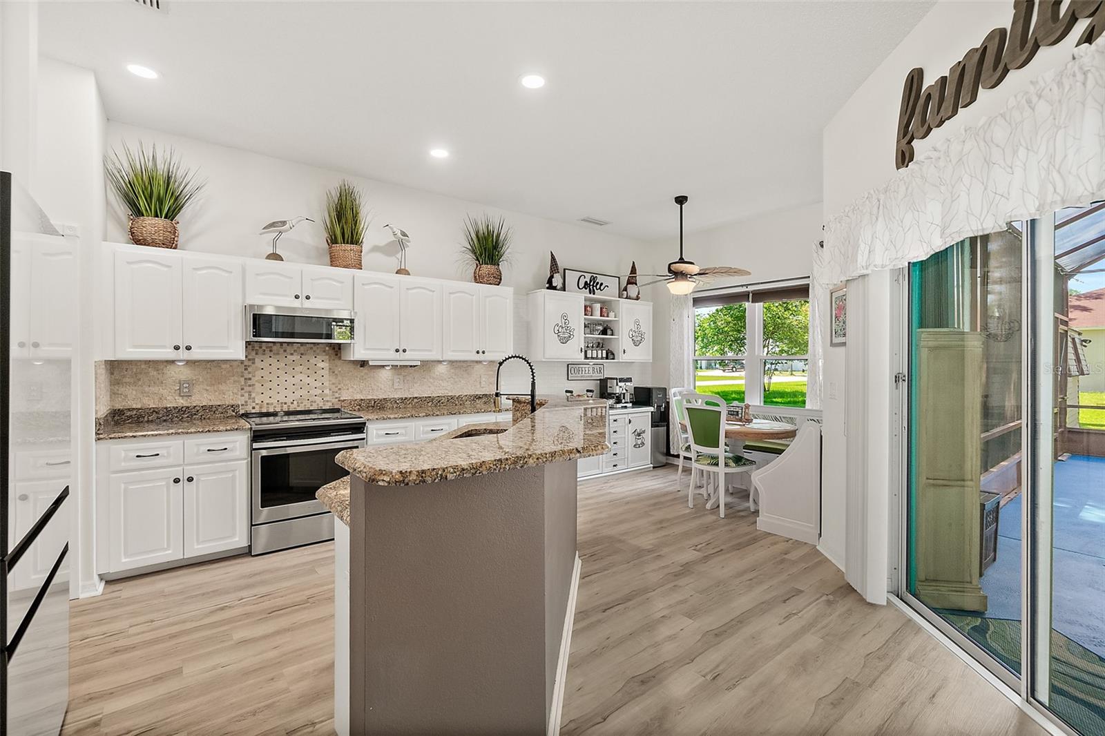 SEMINOLE PARK - Residential