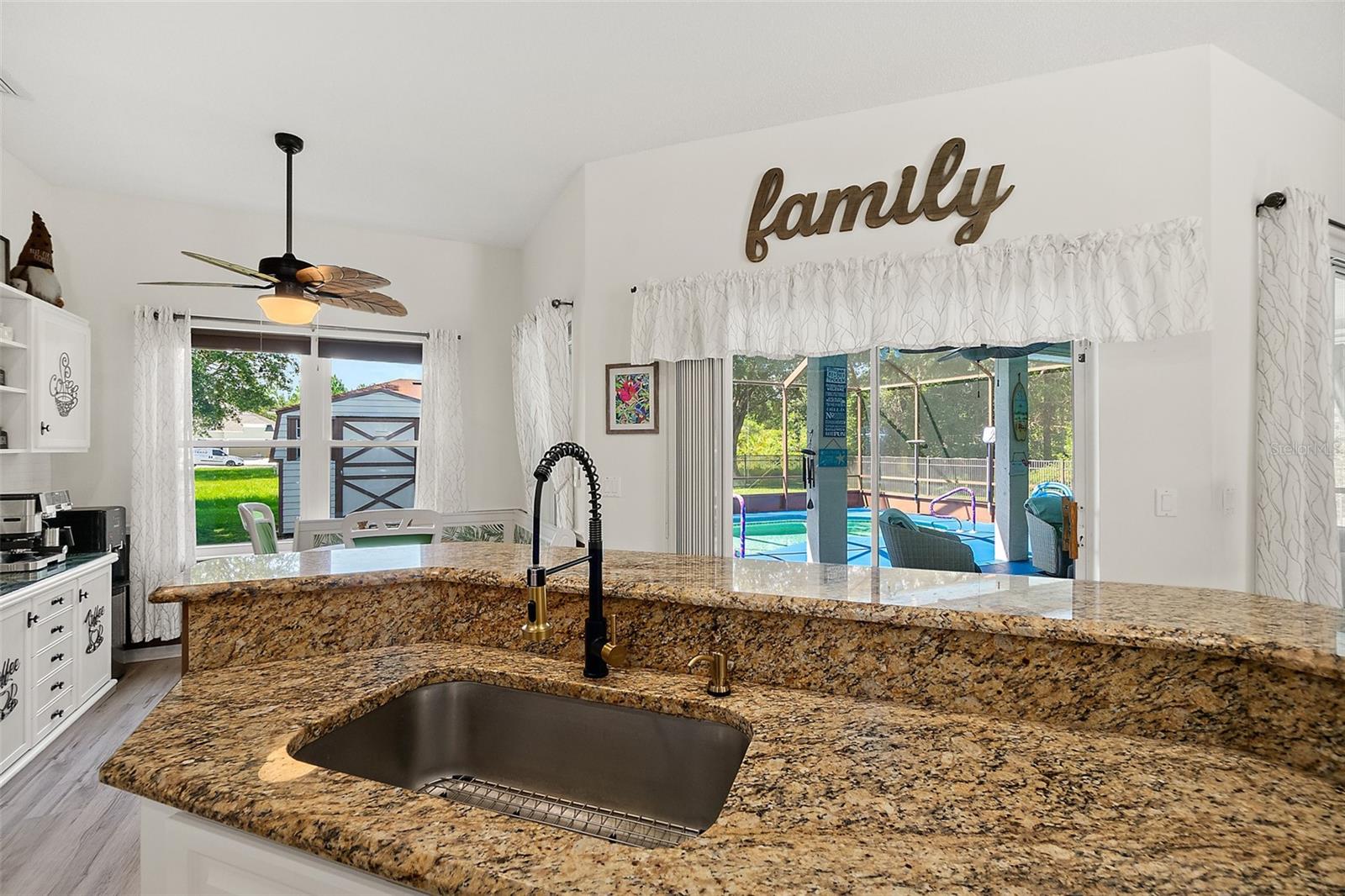 SEMINOLE PARK - Residential