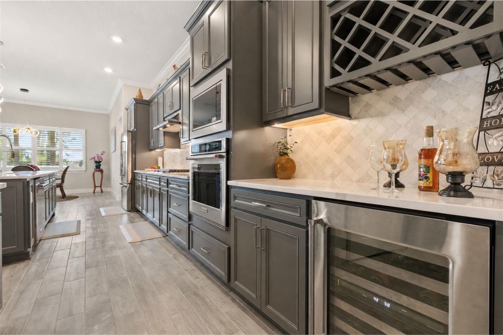 WILLOW RIDGE - Residential