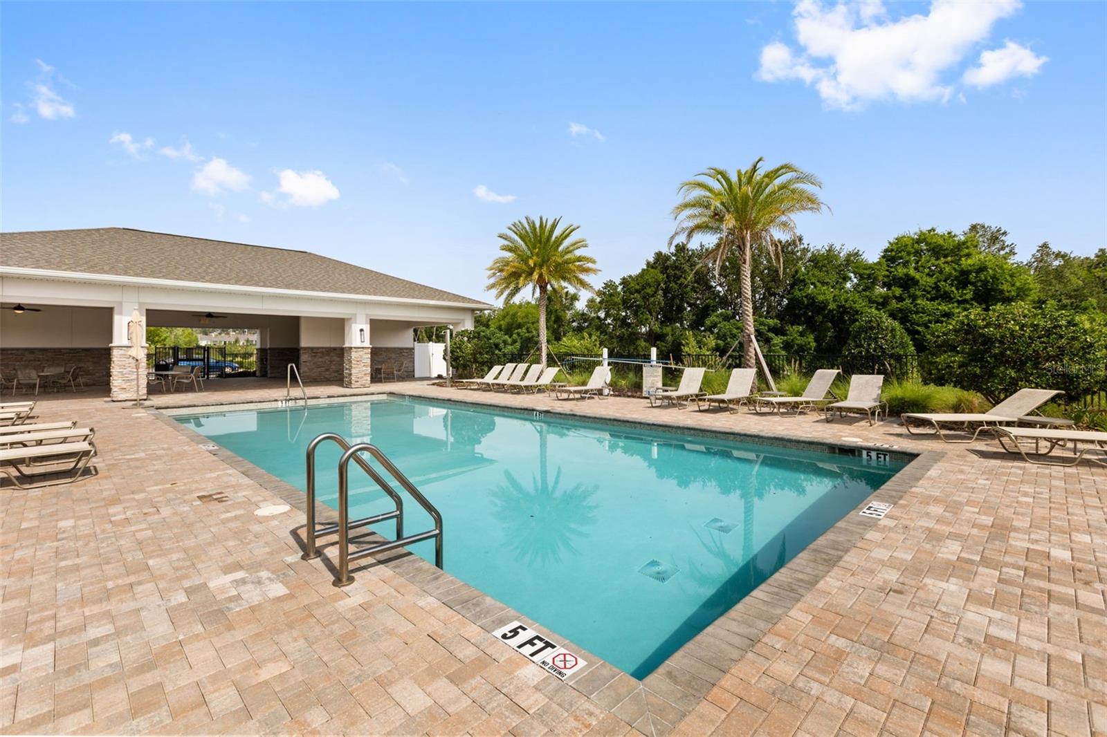 WILLOW RIDGE - Residential