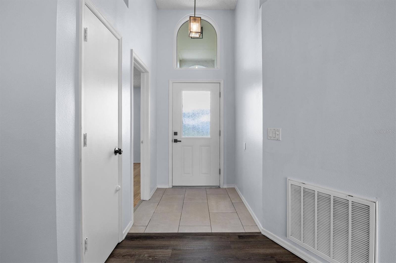 PLANTERS WALK - Residential