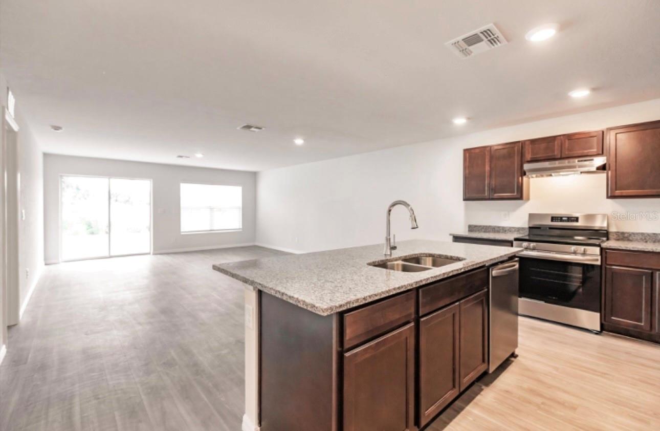 PORT CHARLOTTE SEC72 14294 - Residential Income