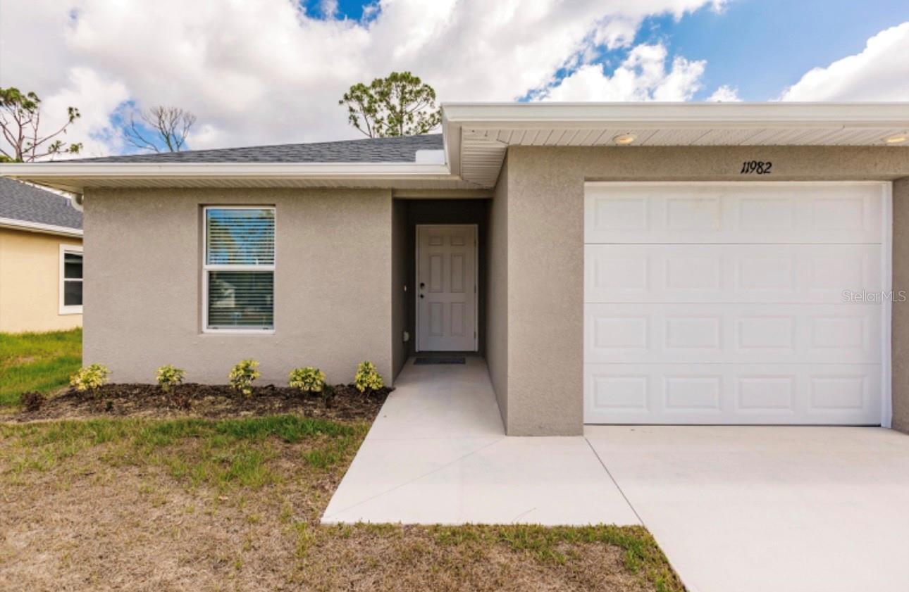PORT CHARLOTTE SEC72 14294 - Residential Income