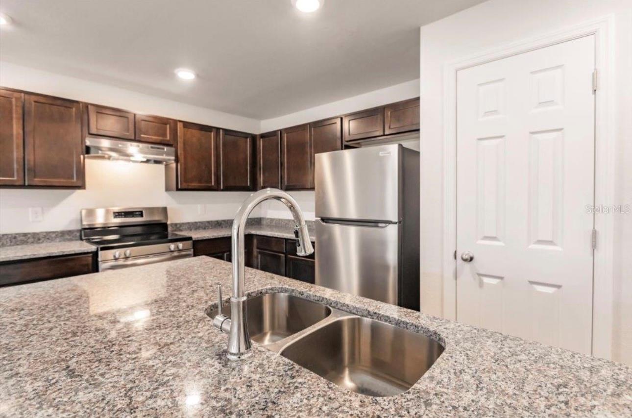 PORT CHARLOTTE SEC72 14294 - Residential Income
