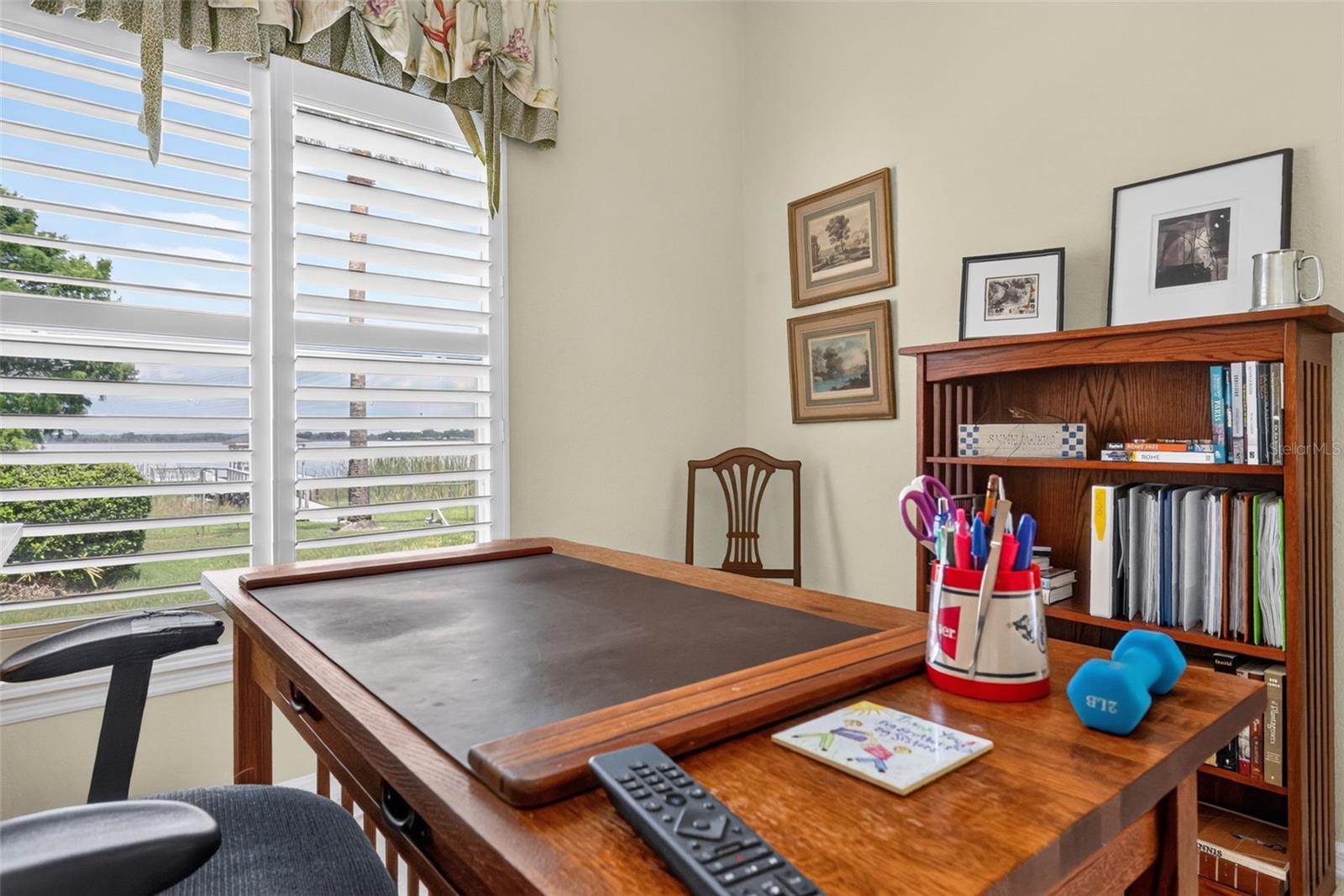 SQUIRREL POINT - Residential