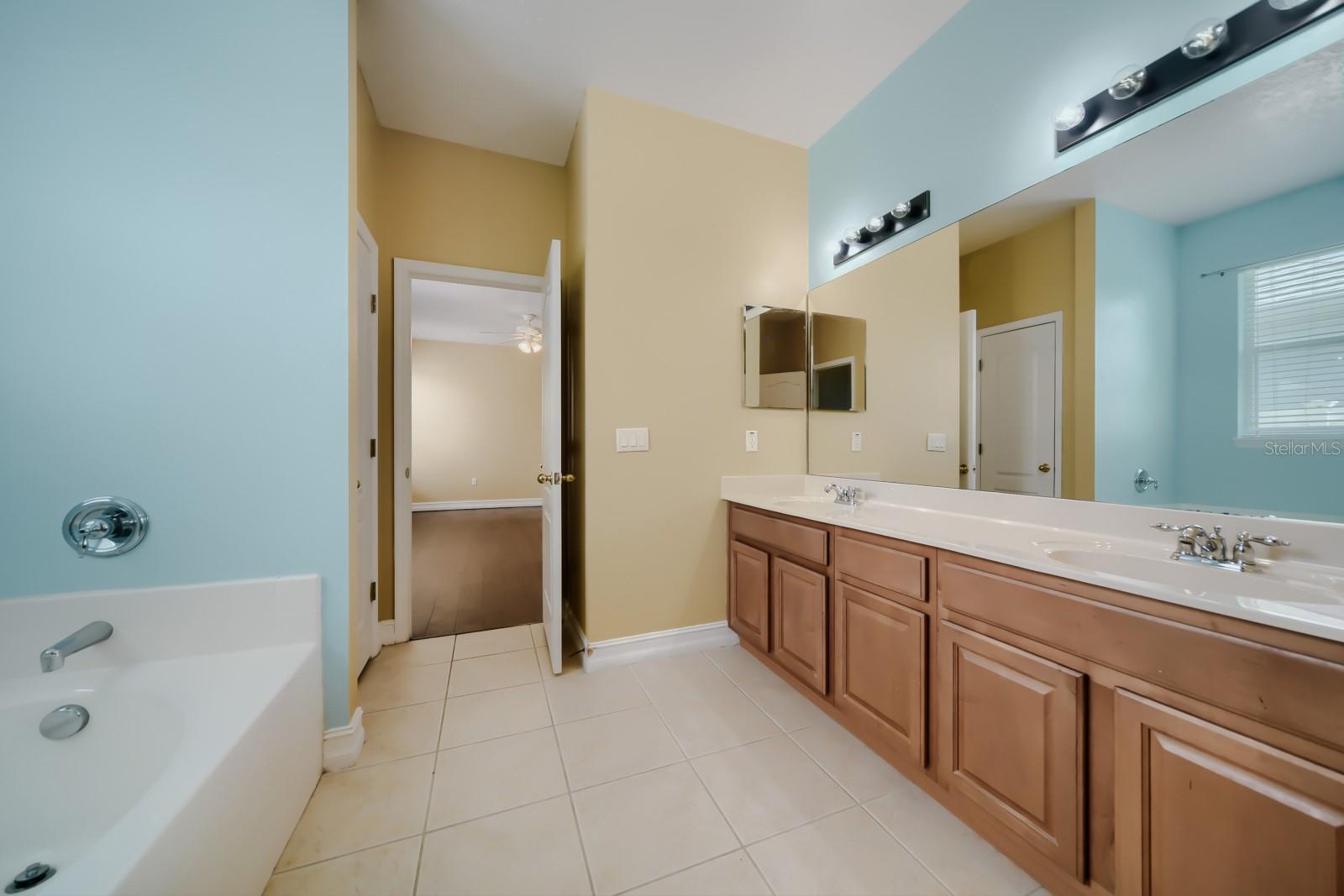 BIRCHWOOD NBHDS B & C - Residential