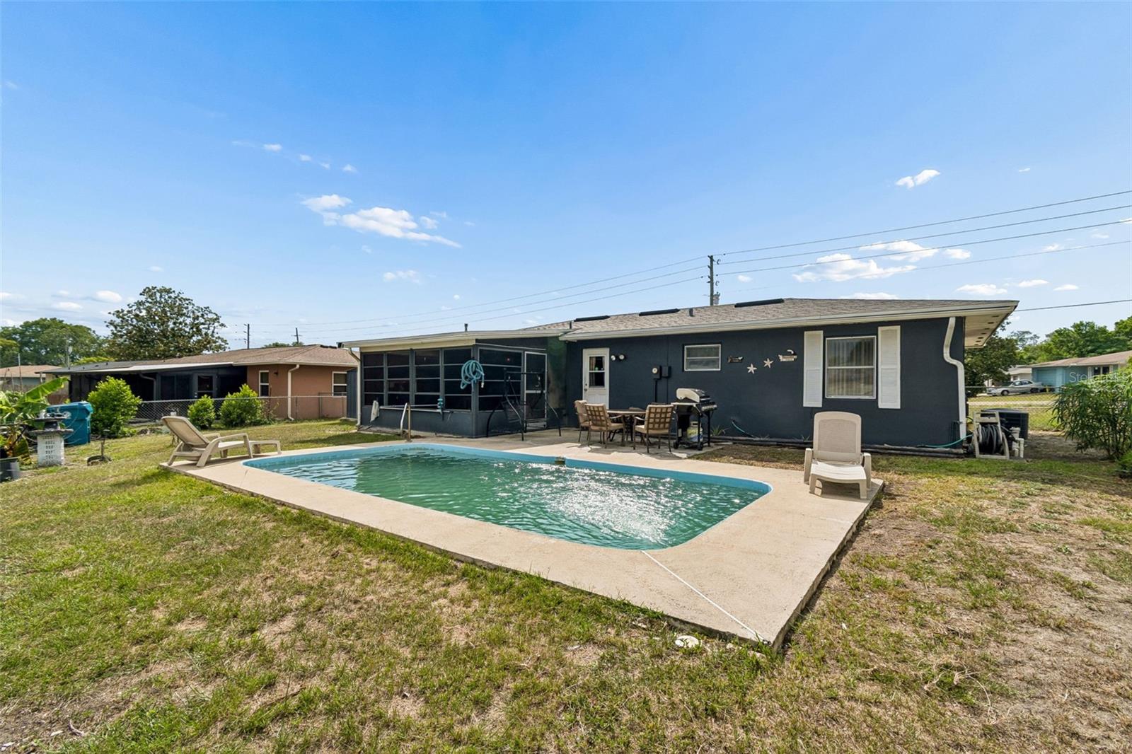 SPRING HILL - Residential